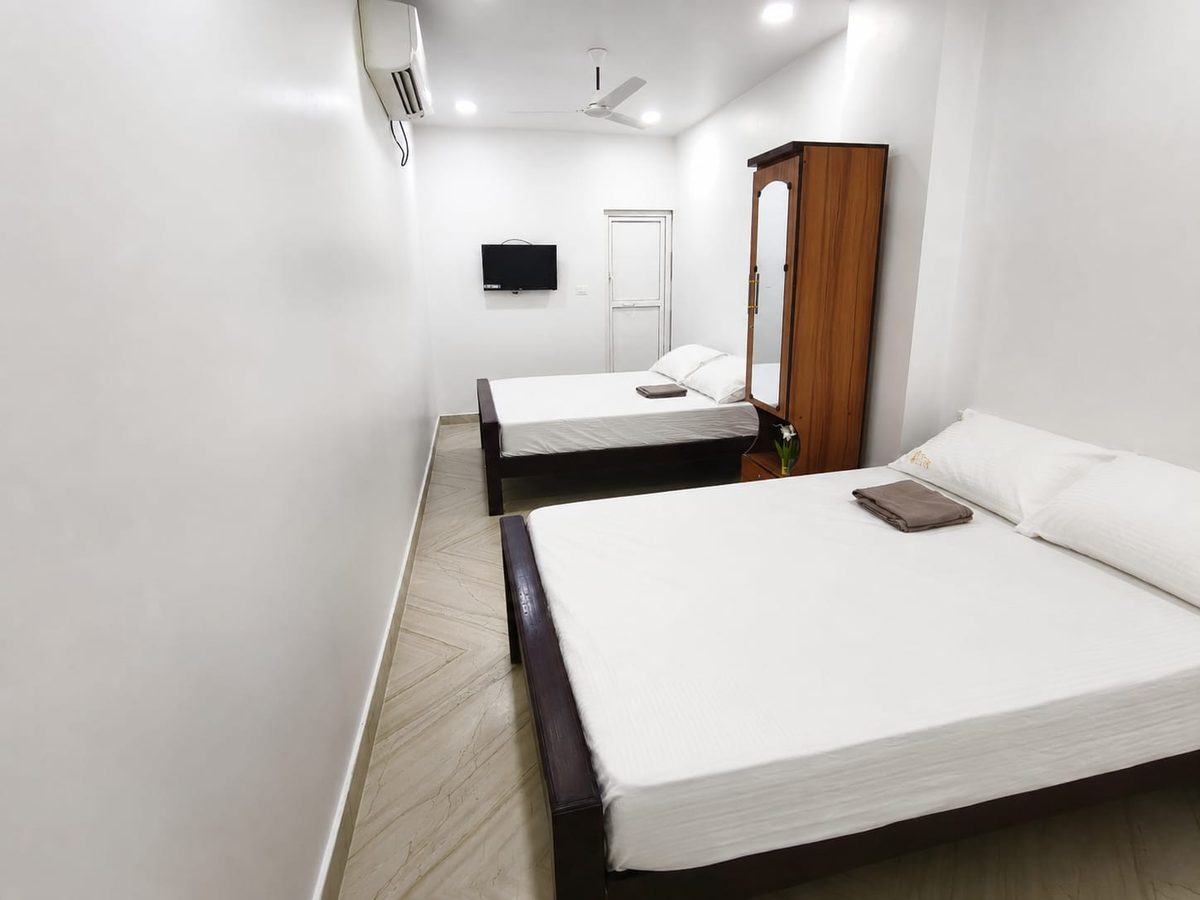 Queen Suite - AC at Sekar Inn — interior photo, Arumuganeri, Thoothukudi